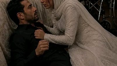 خطيبي كلمنى وطلب مني باسورد الفيزا بتاعتي، وعلى كلامه عشان يوفّر عليا مشوار البنك كل شهر ويسحبلي المرتب ويجيبهولي لحد البيت؟