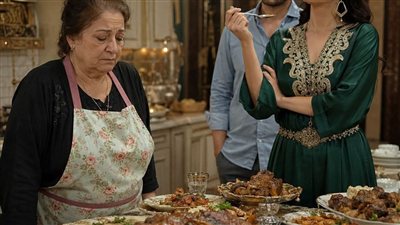 أنا عروسة جديدة ولسه مكملتش 5 شهور جواز رومانى مكرم 